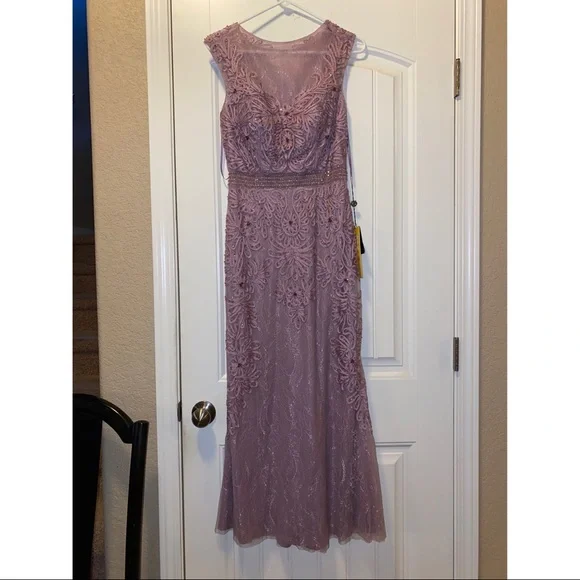 Brand new elegant dress - Picture 4 of 6